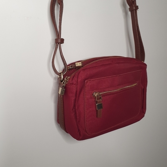 Sandra Roberts Squared Crossbody Bag - Picture 4 of 12
